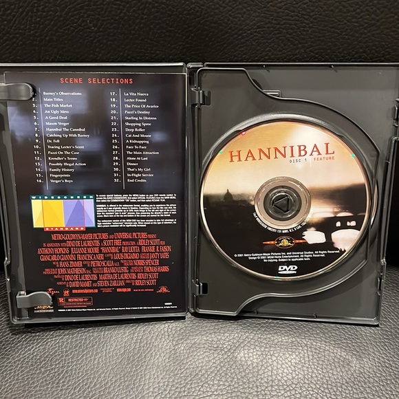 Hannibal DVD - Picture 3 of 5